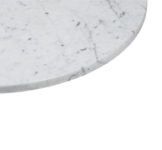 Runde Indoor-Tischplatte aus weißem Carrara-Marmor mit abgerundeten Rändern. Schmutzabweisend durch spezielle Behandlung. Auf Anfrage in jeder Größe erhältlich.